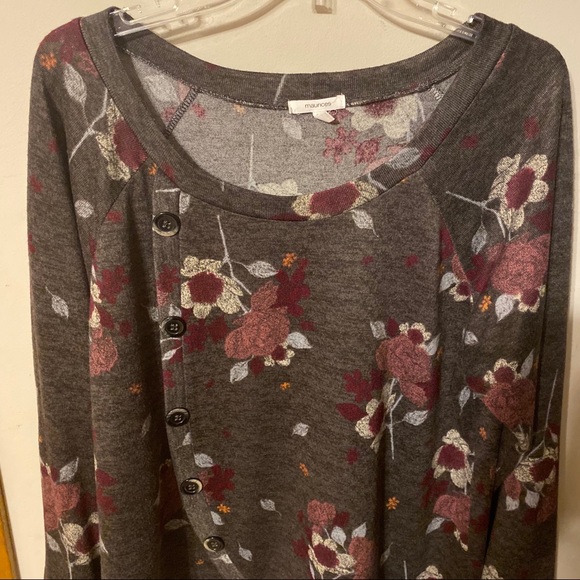 Maurices Tops - Maurices floral front button detail top